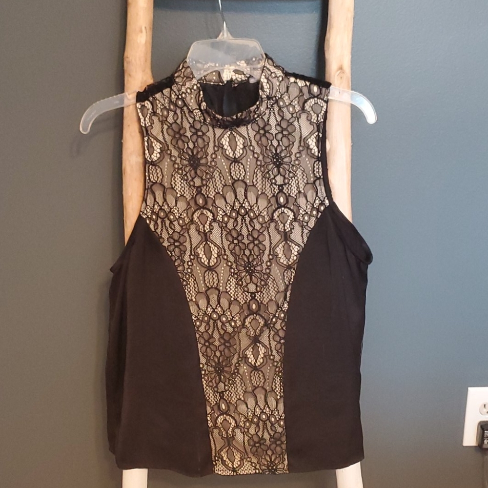 sleeveless black top lace front panel high neckline Large